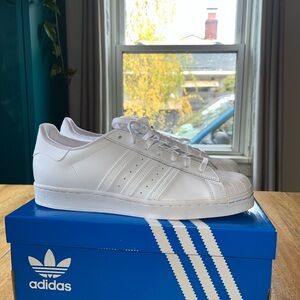 Adidas Men's Classic White Sneakers